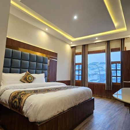 Mountain Zest- Simla Royale Near Mall Road Free Pickup From Railway Station Simla Esterno foto