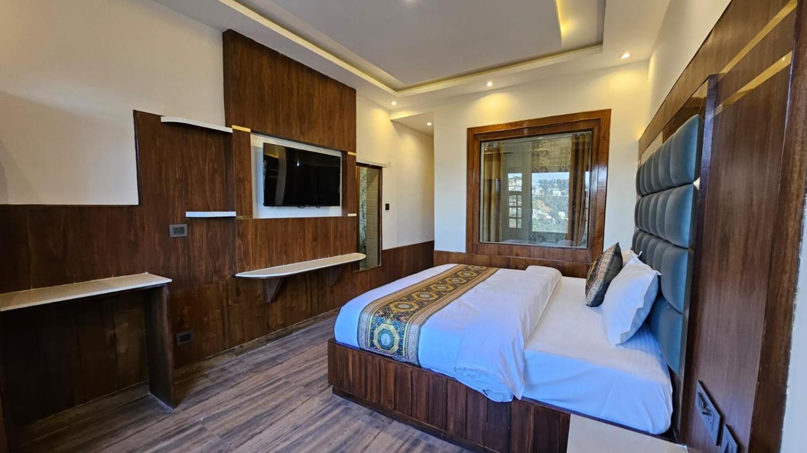 Mountain Zest- Simla Royale Near Mall Road Free Pickup From Railway Station Simla Esterno foto